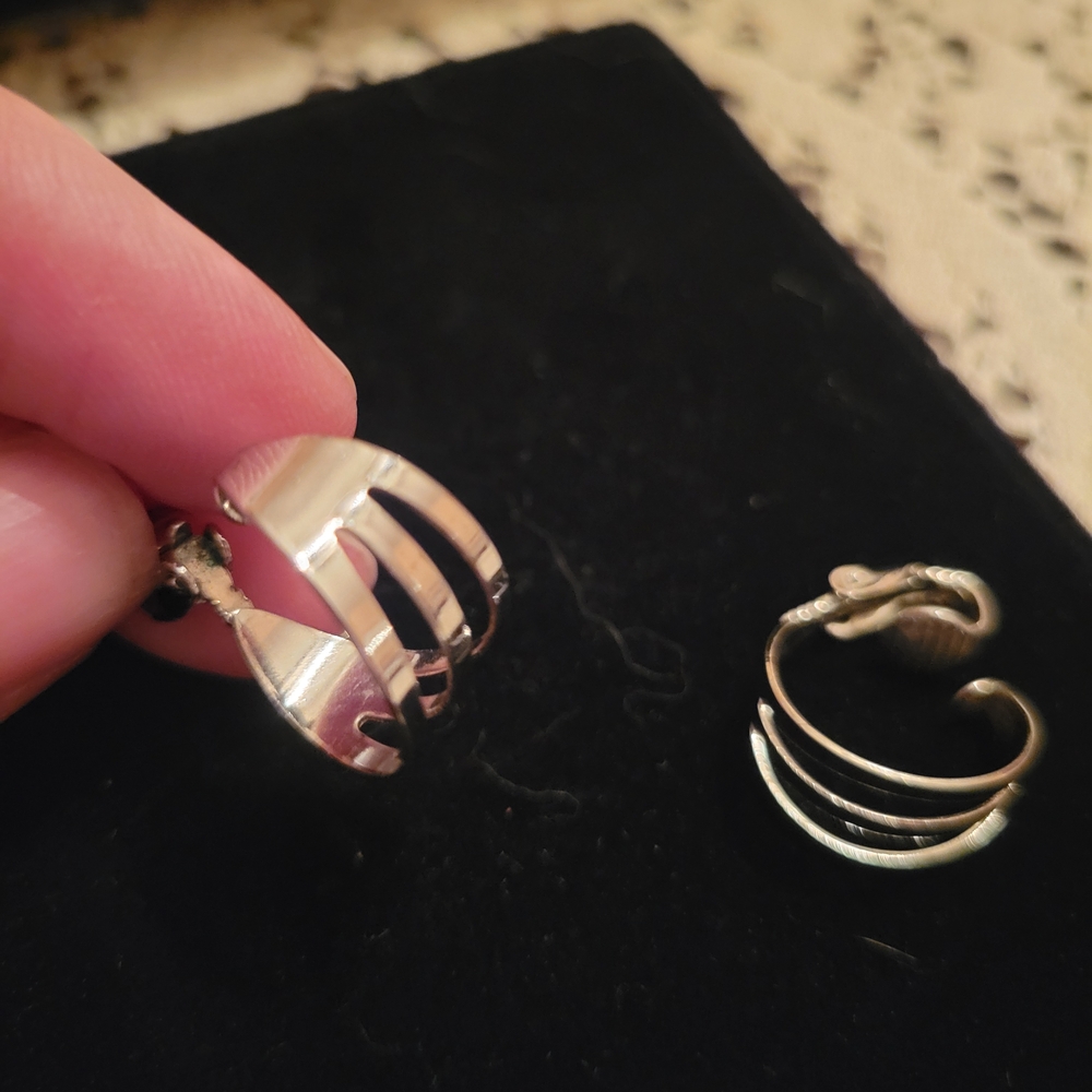 Elegant Silver Women's Earrings